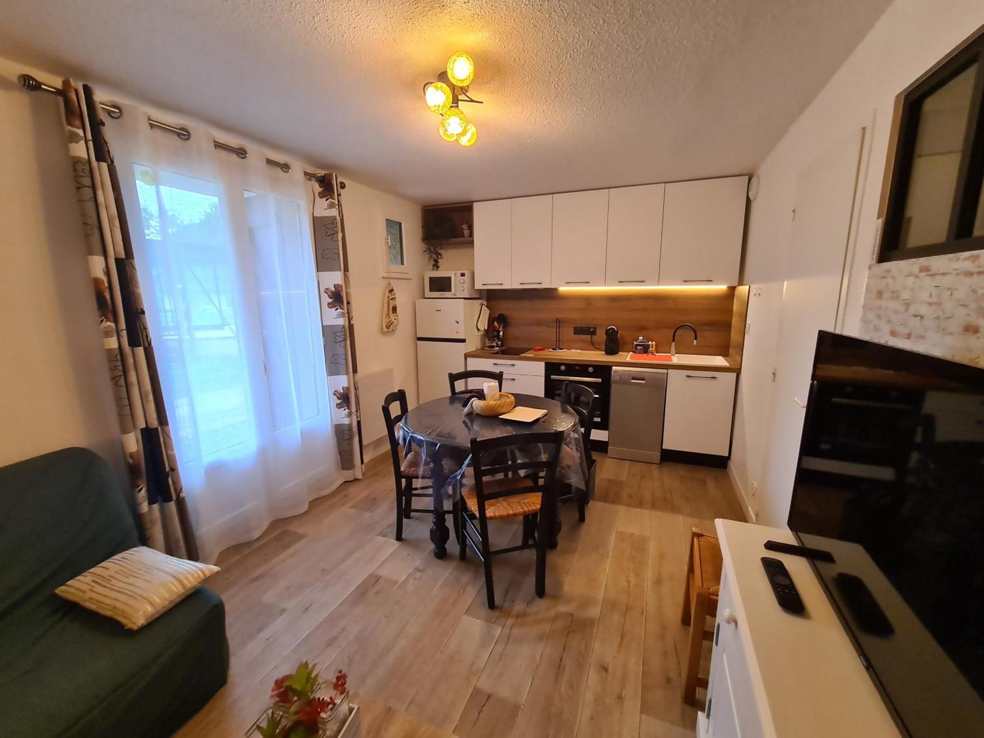 Escapade Montagne En Famille, Appartement Cosy Avec Piscine Couverte Bielle Exterior foto